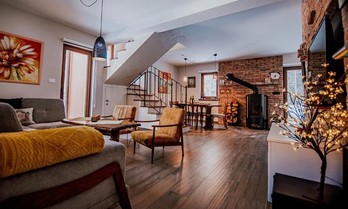 Risovac Ski Chalet | Luna