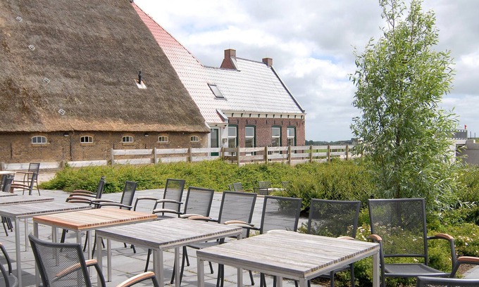 Sint Annaparochie Other | Lush Farmhouse in St. Annaparochie with Infrared Sauna