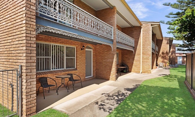 Tuncurry House | Luskin Court 6, Tuncurry