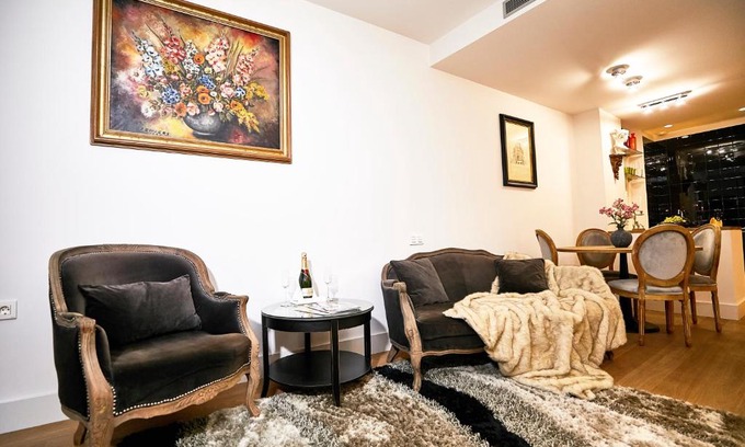 Gothic Quarter Apartment | Lux Apartments Barcelona
