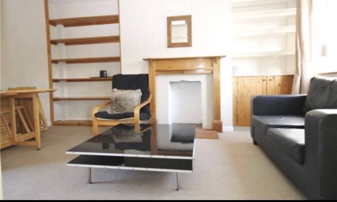 Harlesden Apartment | Lux Redfern road London apartment