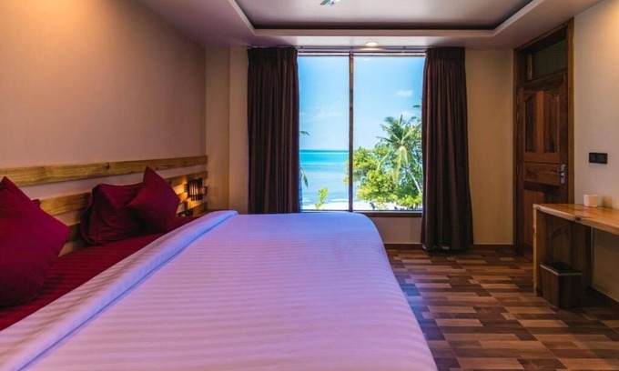 Dhangethi Bed & Breakfast | Lux two bedrooms Beachfront villa in Dhangethi(bnb)