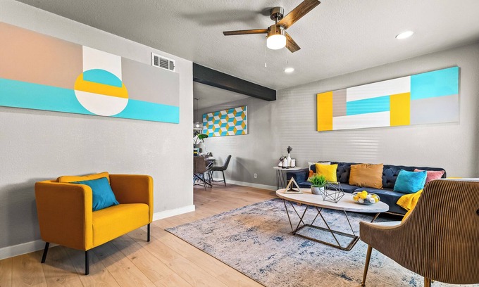 Irving House | Luxe 2-Bedroom Retreat with Top-tier Amenities and 5-Star Comfort!