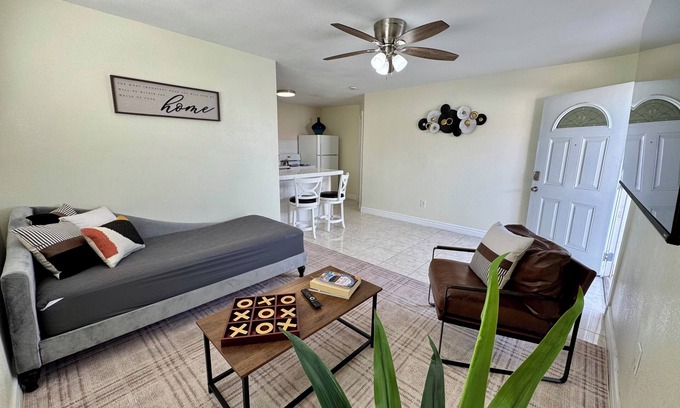 Enterprise House | Luxe Casita 4 mins from Allegiant Stadium & Strip + RV Parking