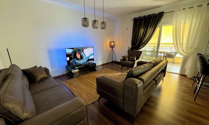 Alexandroupoli Apartment | LUXE COASTAL RETREAT Apartment