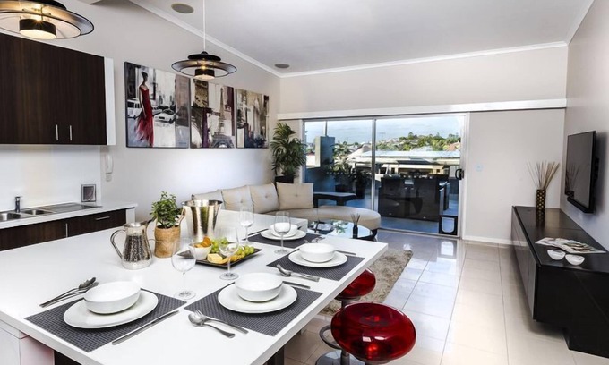 New Farm Apartment | Luxe on Brunswick Terrace Apartment