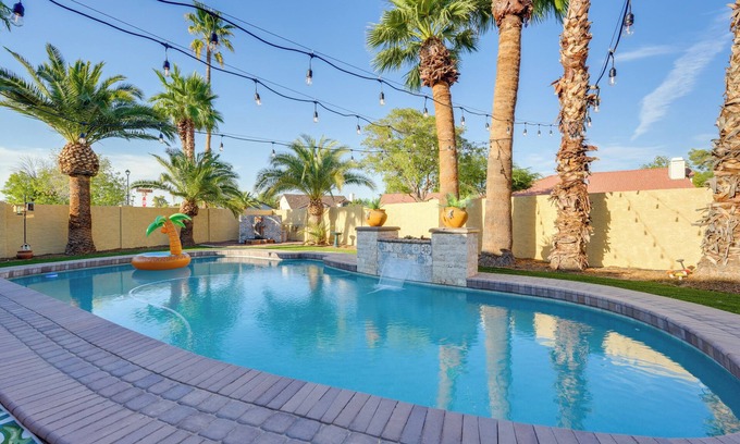 Chandler House | Luxe Outdoor Oasis: 'Palm Tree Villa' in Chandler