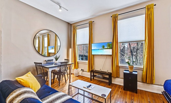 Beacon Apartment | Luxe Studio 1 Loft Main St. Beacon Luxury Steam Shower! Kitchen, Washer/Dryer