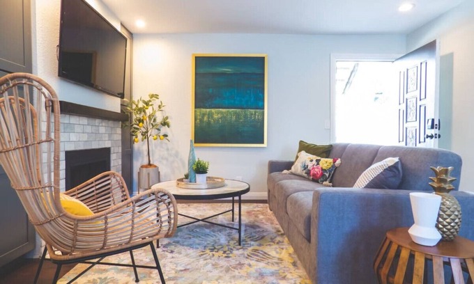 University Heights Apartment | Luxe Urban Oasis | Modern Retreat in Uptown