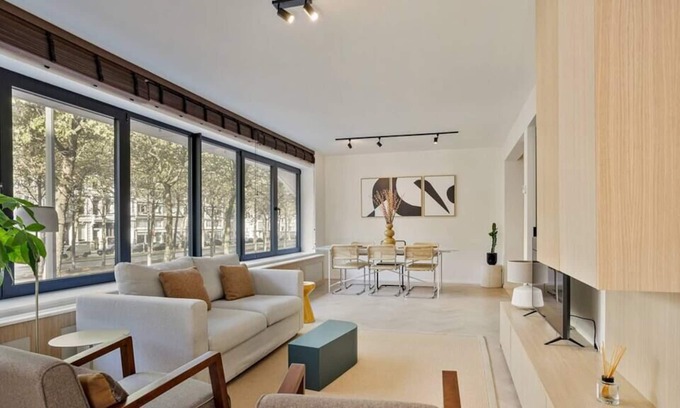 South Antwerp Apartment | Luxurious 2-BDR apartment @ trendy south area