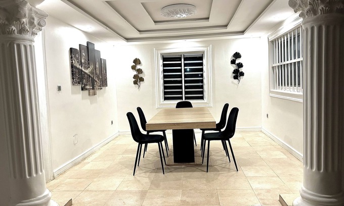 Porto-Novo Apartment | Luxurious 3 Bedroom Apartment with Terrace in Porto-Novo, Agbokou