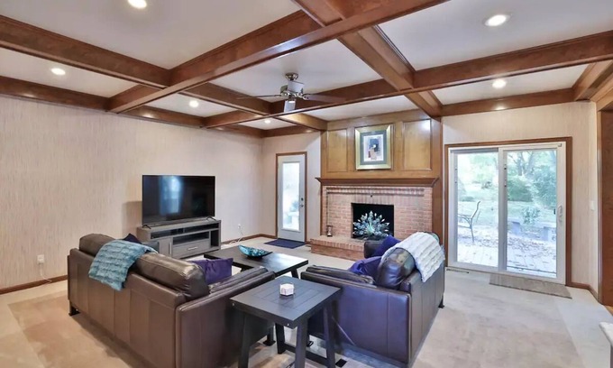 Loveland House | Luxurious 4BR Dream Home in the Heart of Loveland!