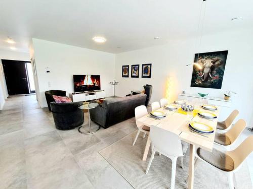 Reckange-sur-Mess Apartment | Luxurious 5 bedrooms house