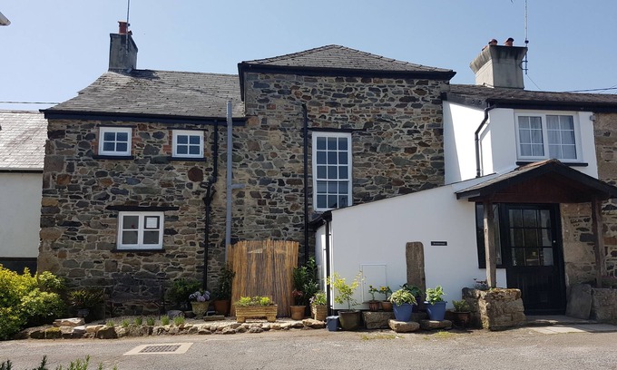 Sticklepath Cottage | Luxurious and spacious village house with great character, Sticklepath, Dartmoor