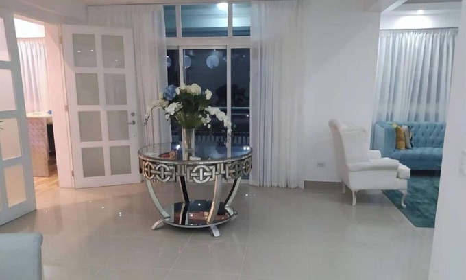 Gascue Apartment | Luxurious Apartment with Gym