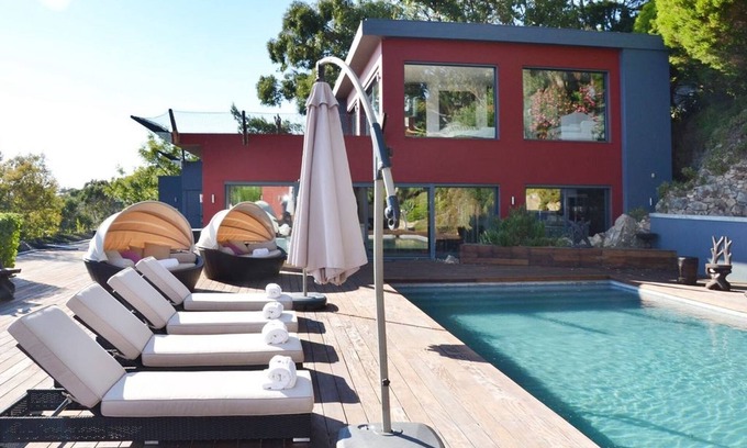 Monserrate Villa | Luxurious Cascais Villa | 5 Bedrooms | Villa Guicho Zeni | Amazing Views Over.