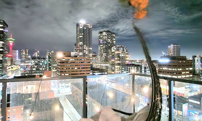 Connaught Condo | Luxurious Condo w/Breathtaking Tower Views | Heart of Downtown