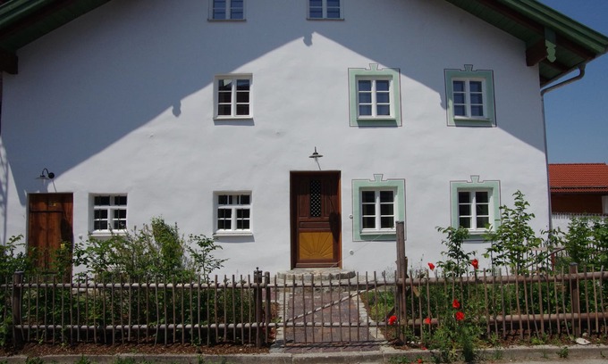 Ammerland House | Luxurious eco-friendly historic Farmhouse in panoramic alpine region