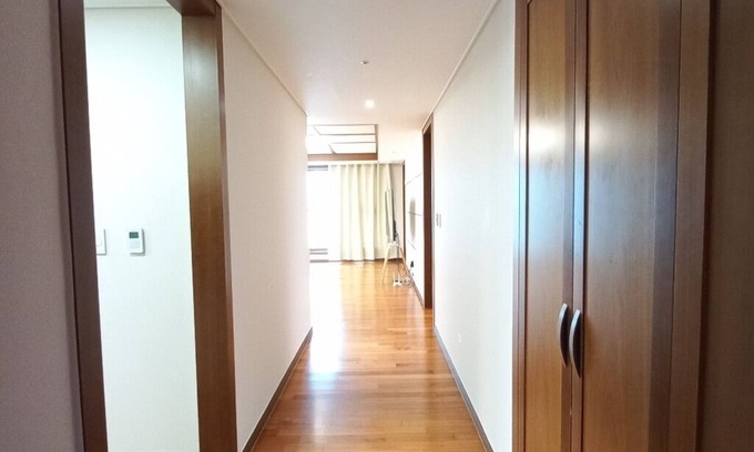 Banpo-dong Apartment | [Luxurious Gangnam Riche apt] 3Bdr 2Bath subway 2min