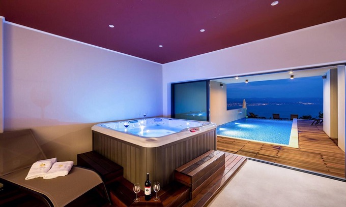 Opatija House | Luxurious home in Opatija with sauna