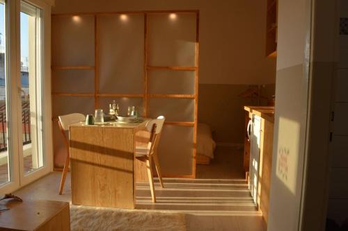 Ptolemaida Apartment | Luxurious Japandi Loft