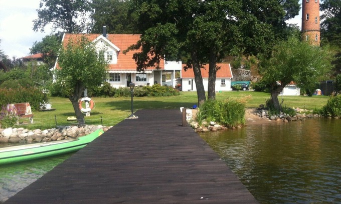 Centrum-Fanas-Nydal-Vasterangen House | Luxurious lakeside villa very close to Stockholm