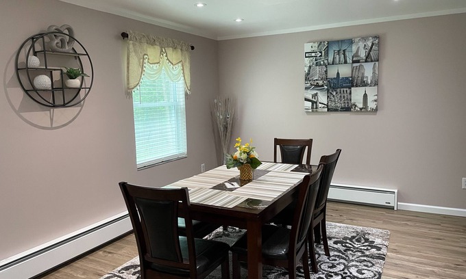 Ithaca Apartment | Luxurious, private, contemporary 1BR apartment in Ithaca NY!