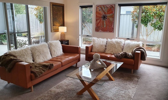 Port Sorell House | Luxurious Retreat - Near Beaches & National Park