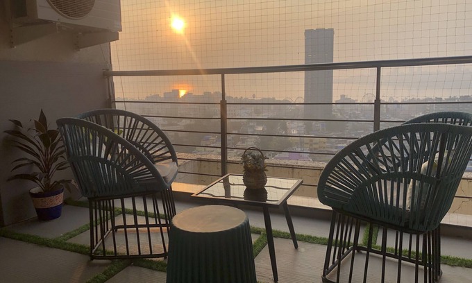 Mahim Apartment | Luxurious Sea View Apartment near Mahim Church, Raheja Hospital, 1BKC.