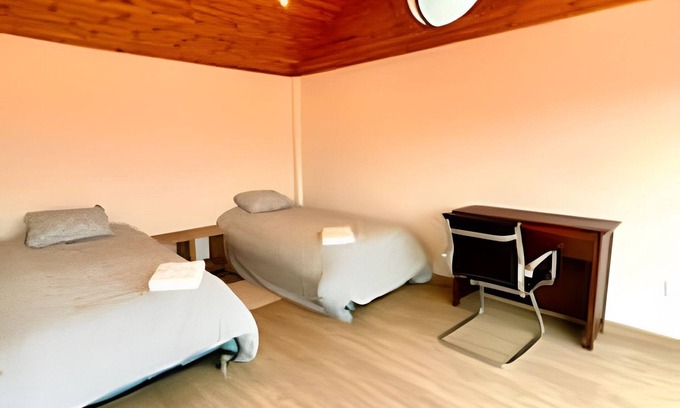 Choconta Cabin | Luxurious Sisga Dam Cabin TV Wifi Kitchen BBQ