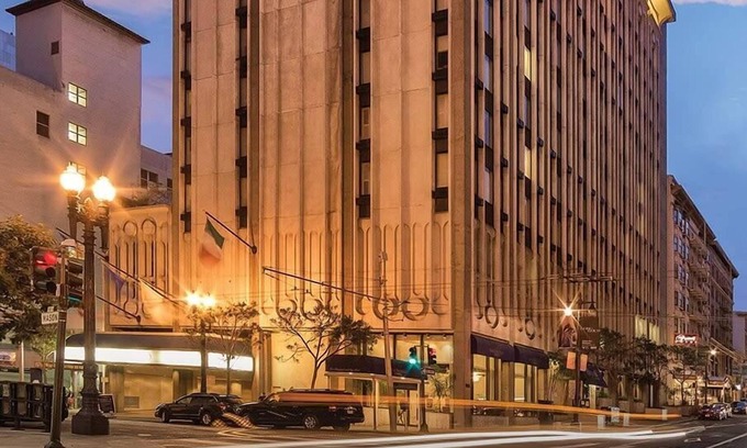 Tenderloin Condo | Luxurious Studio Condo in Prime SF Location!