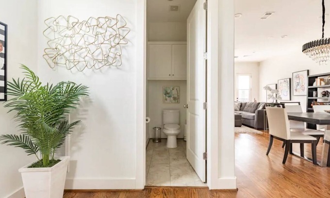 MacGregor House | Luxurious townhouse in Houston Medical center