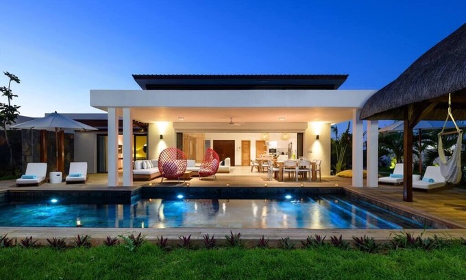 Grand-Baie Villa | Luxurious Villa - Beach at 1039m, Golf 5 mn