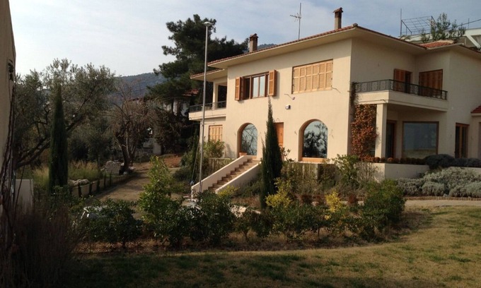 Palaio Tsifliki House | Luxurious Villa, designer's pool, lighted tennis court, olive grove, sea views.