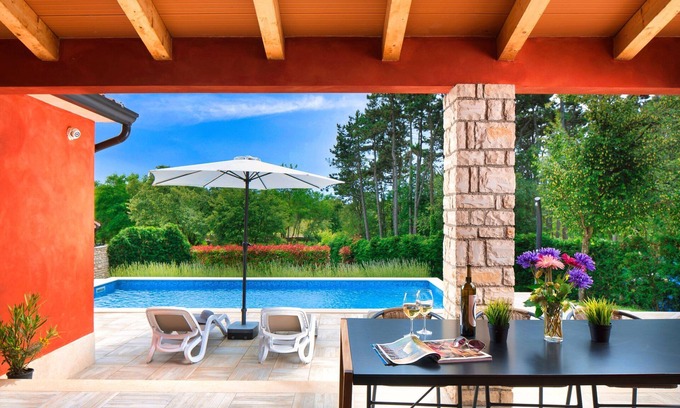 Sumber Villa | Luxurious Villa Wruss with private pool in a magnificent garden