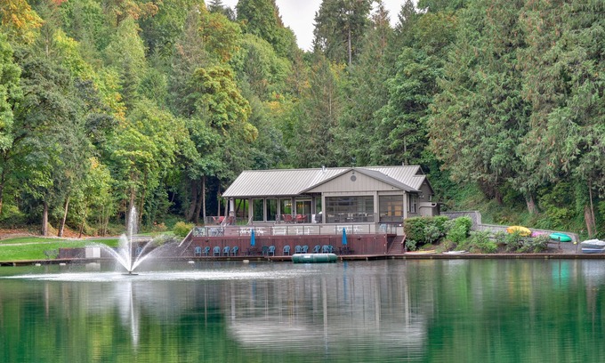Ridgefield Cabin | Luxurious Waterfront Retreat w/Private Pond!