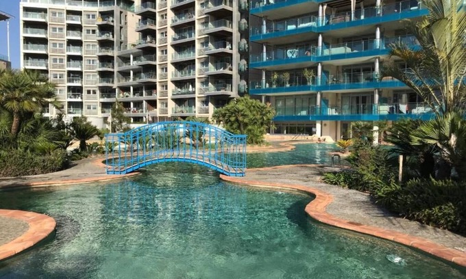 Gibraltar Apartment | Luxury 1 bed 1 bath with rooftop heated pools