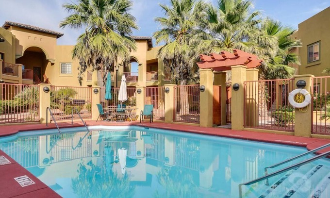 Las Cruces Condo | LUXURY 2 bed/2 bath Condo minutes from Historic Mesilla and NMSU