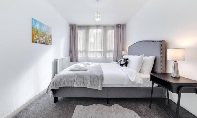 Haggerston Apartment | Luxury 2 bed Apartment in Broadway Market