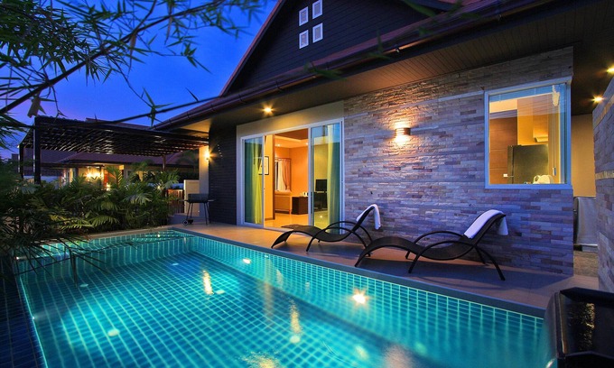 Na Kluea Villa | Luxury 3 Bed A20 Free Airport Pickup