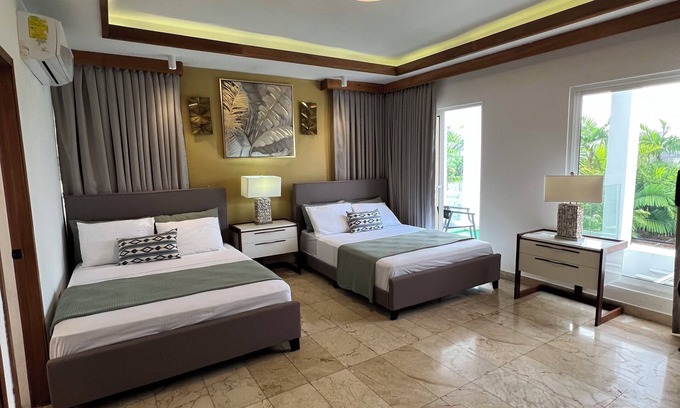 Juan Dolio Villa | Luxury 3-bed -Jacuzzi villa with WiFi and AC in Juan Dolio