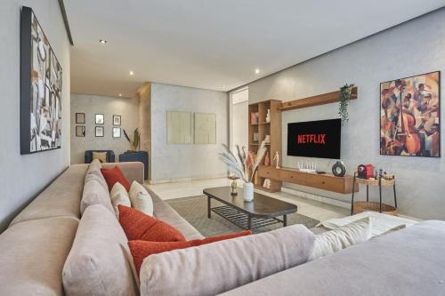 Bouskoura Apartment | Luxury 3 Bedroom Getaway in Bouskouras Finest