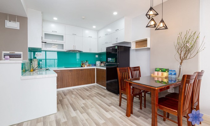 Phu Nhuan Apartment | Luxury 3Brs Apartment With Free Pick-Up Airport, Free Gym & Pool