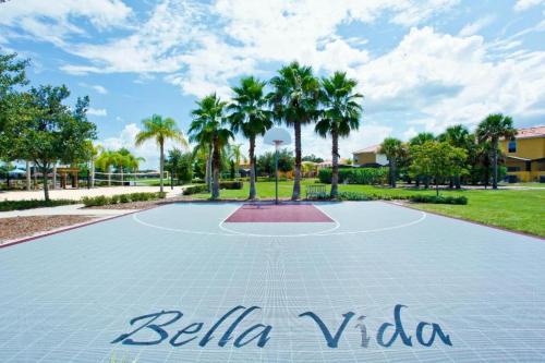 Bellavida House | Luxury 4 bedroom 3 bath pool Home 283