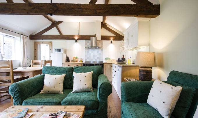 Charlton-on-Otmoor Cottage | Luxury 4* Gold Self Catering Cottages in Oxford