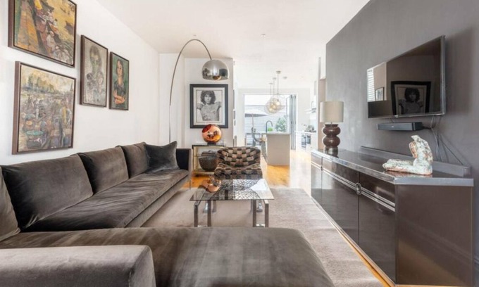 Kensal Green House | Luxury 5 bed 4 bath London House Kensal Green London