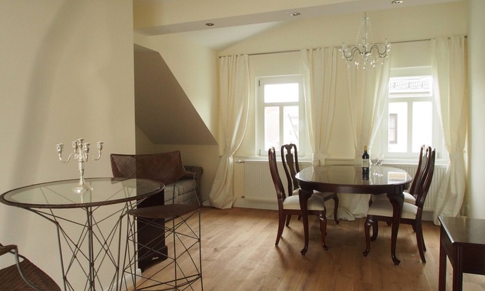 Koenigstein im Taunus Apartment | Luxury Apartment William Old Town location in Königstein