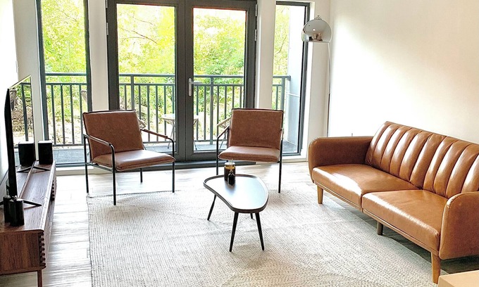 Quincy Apartment | Luxury apartment in the heart of Quincy