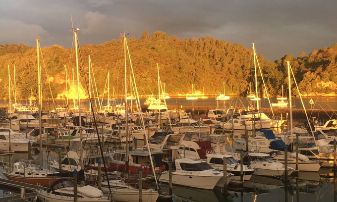 Whitianga Apartment | Luxury Apartment with stunning Marina views