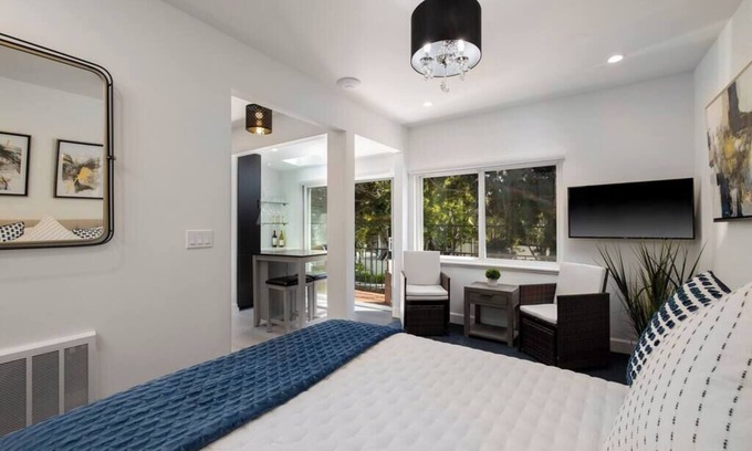 West Beach Apartment | Luxury Beach Studio — 2 blocks to the Beach and Funk Zone
